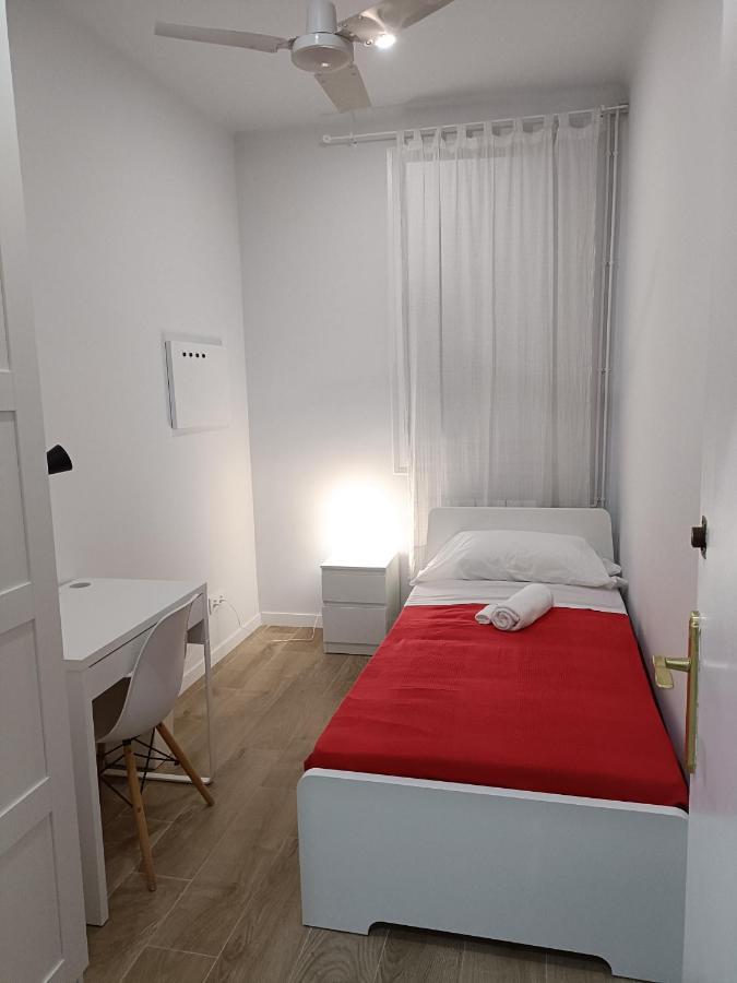 Sant Jordi Pisos - Dos De Maig Daire Barselona Dış mekan fotoğraf